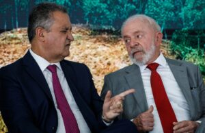 Rui Costa diz que governo vai reduzir imposto de importaأ§أ£o de alimentos para conter a alta de preأ§os