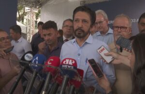 Nunes critica Uber por tambأ©m oferecer transporte por moto em SP: â€کestou indignado de ver uma empresa sأ³ visando o lucro’ | Sأ£o Paulo