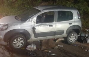 09:03 –
Mulher fica presa às ferragens ao capotar carro para desviar de gato em Várzea Grande