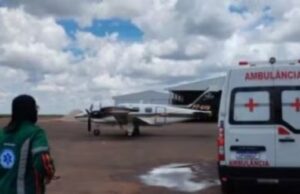 14:25 –
Homem picado por cobra é transferido em UTI aérea para atendimento em hospital