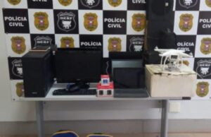 11:35 –
Adolescentes que invadiram escola e furtaram computadores e celulares são apreendidos