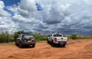 16:28 –
Mulher trans é encontrada decapitada e com mão amarradas em lavoura de soja; segundo caso em uma semana