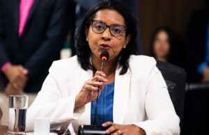 Gisela diz que não há tratativa com PL, mas cita importância de alianças