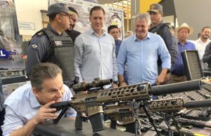 Mauro Mendes lança prêmio por resultado para forças de segurança