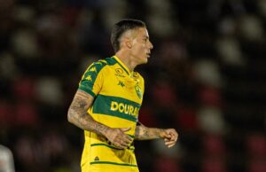 Carlos Alberto desencanta e Nathan comete falhas; dê suas notas