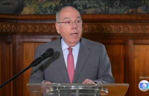 Lula confirma reunião de negociação com os EUA para amanhã