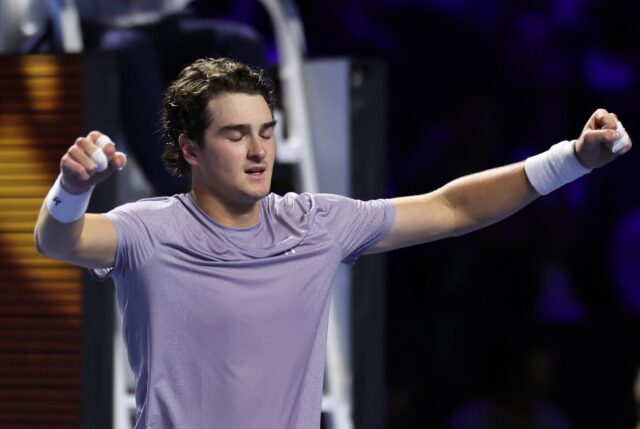 2025-10-26t161201z-369292733-up1elaq18zzq6-rtrmadp-3-tennis-basel.jpg