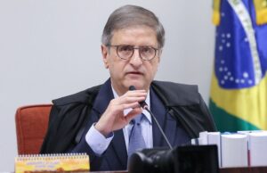Gonet arquiva investigação contra Bolsonaro e Braga Netto