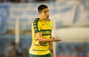 Calebe sofre lesão no joelho e desfalca o Cuiabá por até seis semanas