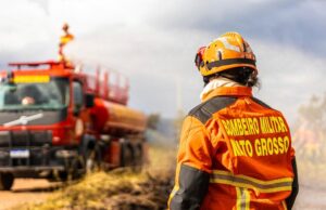 Homem é preso por contrafogo ilegal durante incêndio na Serra do Facão