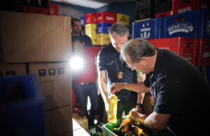 Metanol para higienizar garrafas é principal linha de investigação policial