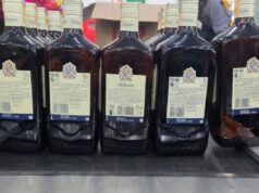 São apreendidas 30 garrafas de whisky suspeitas de adulteração com metanol