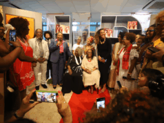 Margareth Menezes inaugura exposição sobre Luiza Bairros e participa de diálogo político-cultural — Ministério da Cultura