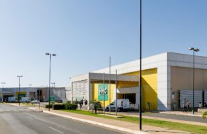 Idoso de 78 anos morre em hospital após ser esfaqueado em casa