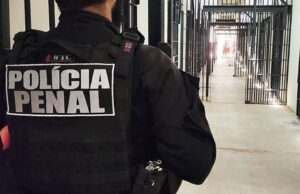 Policial penal e pastor é preso por corrupção e tráfico de armas