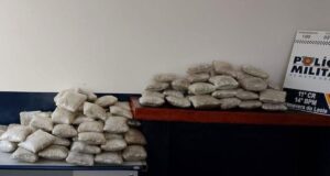 Operação apreende 90 tabletes de “supermaconha”; três são presos