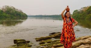 Dona Domingas e o legado do Flor Ribeirinha ganham o mundo em documentário inédito